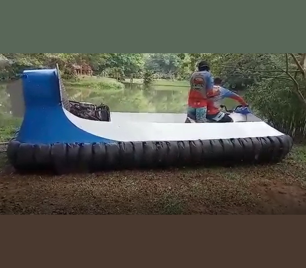 Hovercraft 4 people