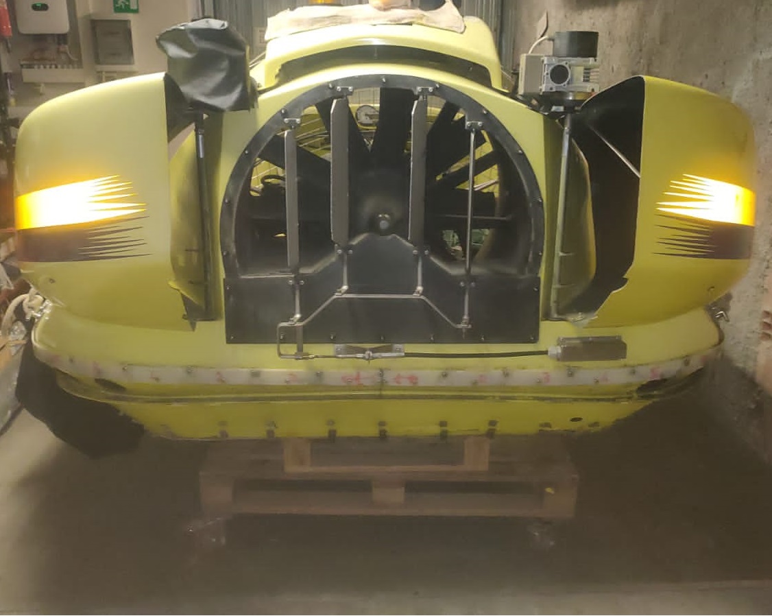 Neoteric hovercraft maintenance